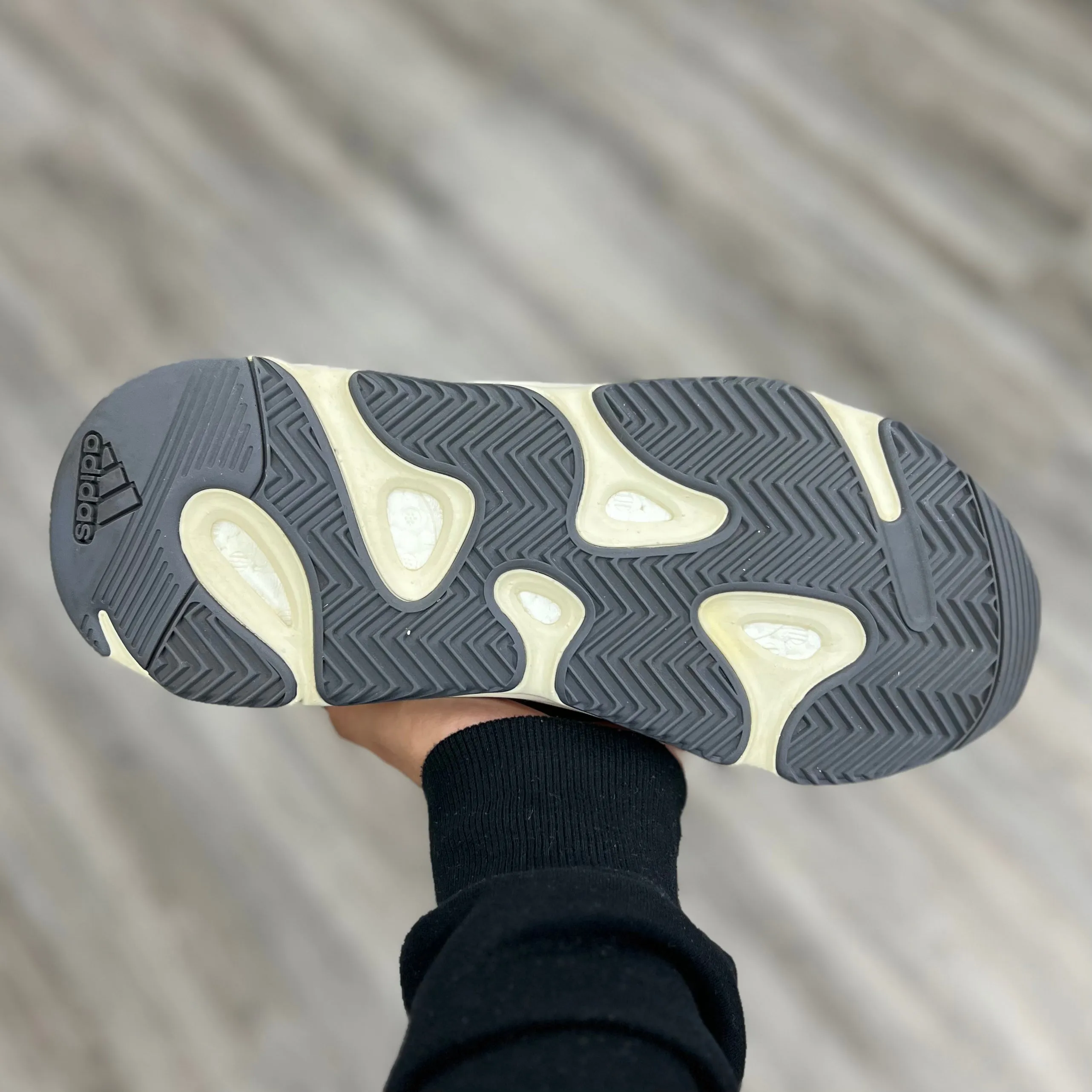 Adidas Yeezy Boost 700 “Analog”