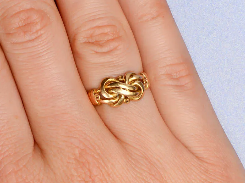 Gender Neutral Antique 15k Gold Knot Ring