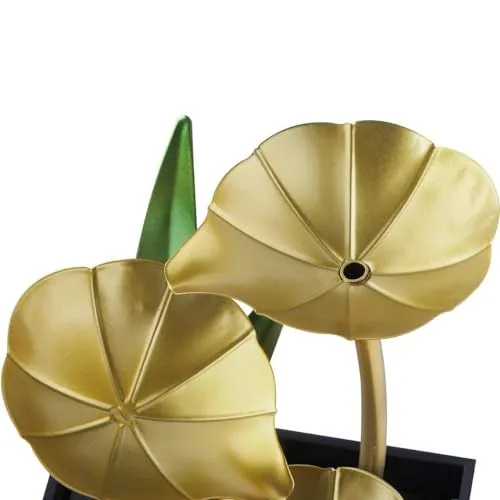 GKDARED Metal Tabletop Water Fountain - Decor Ornaments with Waterfall Desktop Lotus Fountains, Deep Basin and Natural River Rocks, Indoor Zen Relaxation for Office, Bedroom Decor Item (Golden, 1 PCS)