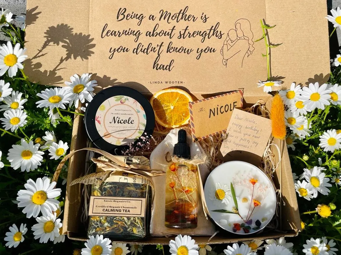 Self care gift for new mum, personalized new mum gift, care package, zero- waste gift box, vegan gift box