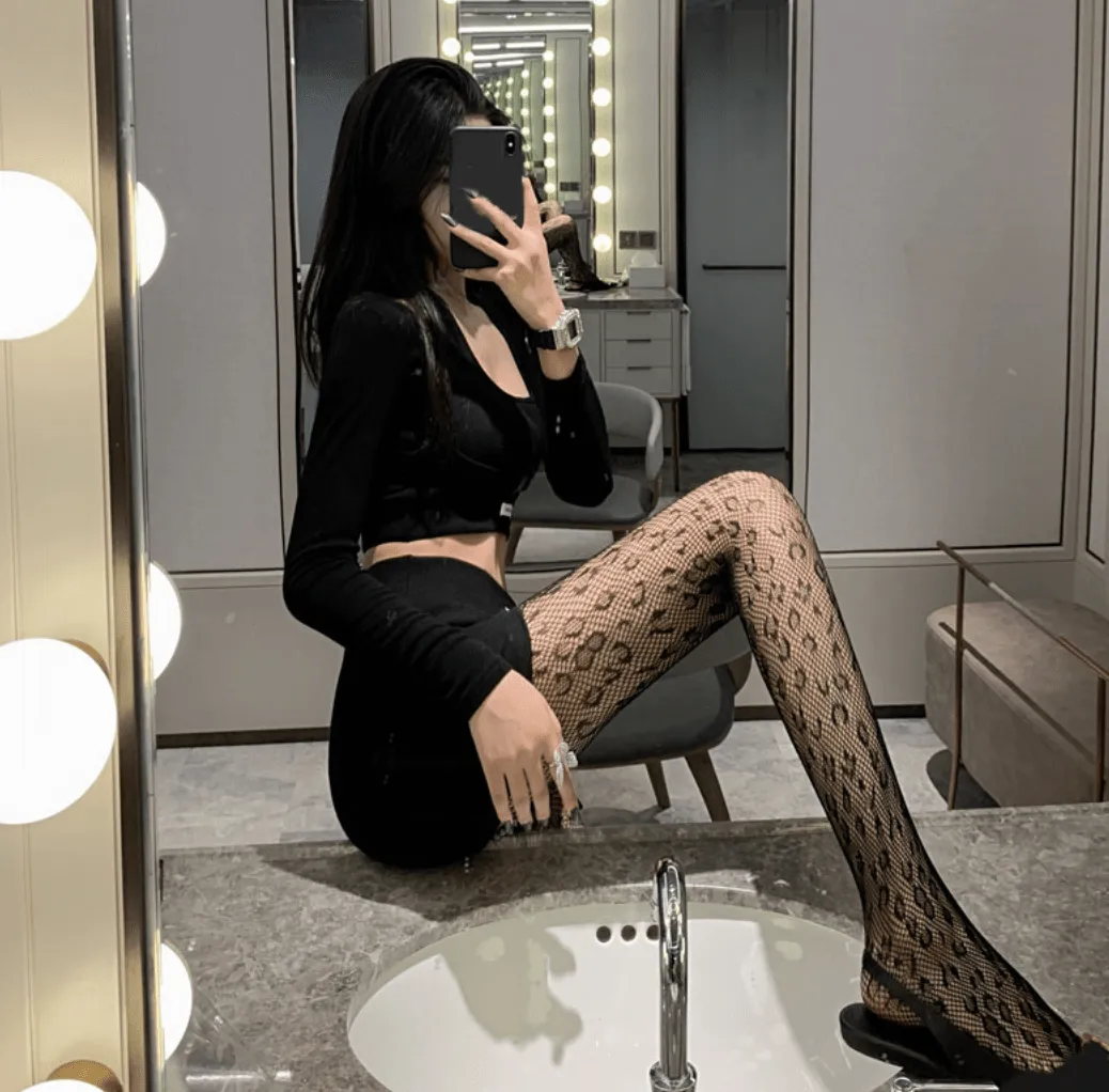 Tempting Mindy Pantyhose